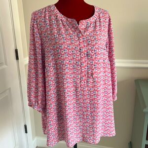 NYDJ chiffon blouse with back pleats